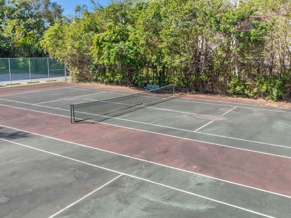 3000 Riverside Dr 3021, Coral Springs FL 33065