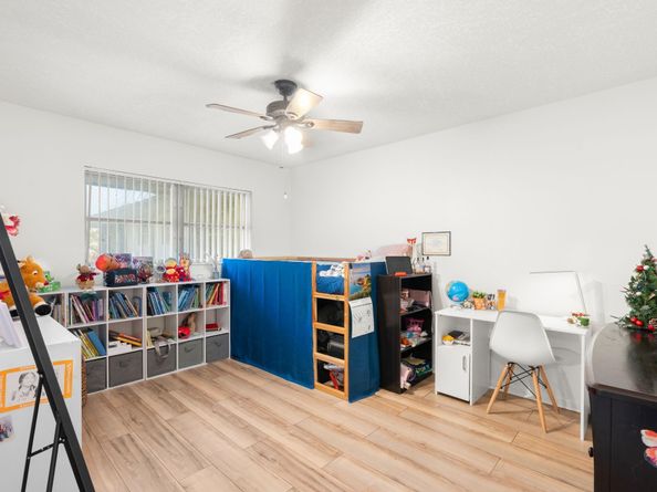 3000 Riverside Dr 3021, Coral Springs FL 33065