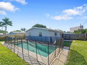 5940 NE 1st Ter, Oakland Park FL 33334