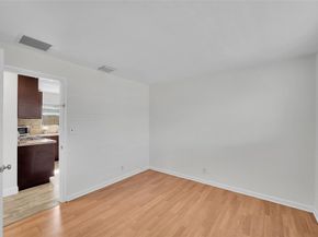 5940 NE 1st Ter, Oakland Park FL 33334