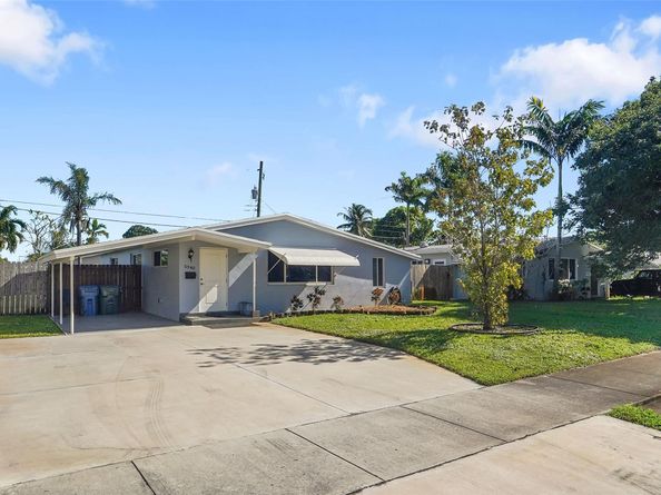 5940 NE 1st Ter, Oakland Park FL 33334