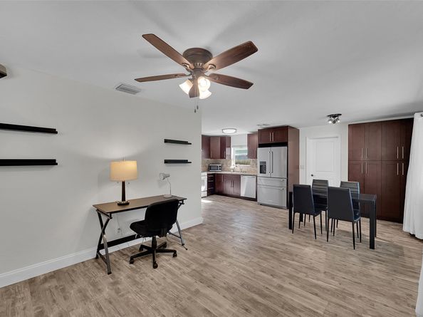 5940 NE 1st Ter, Oakland Park FL 33334