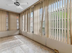 2650 NW 49th Avenue 422, Lauderdale Lakes FL 33313