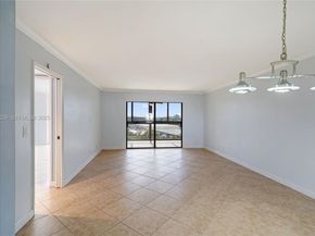 2206 S Cypress Bend Drive 801, Pompano Beach FL 33069