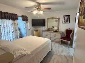 347 Norwich O, West Palm Beach FL 33417