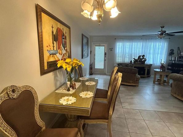 347 Norwich O, West Palm Beach FL 33417