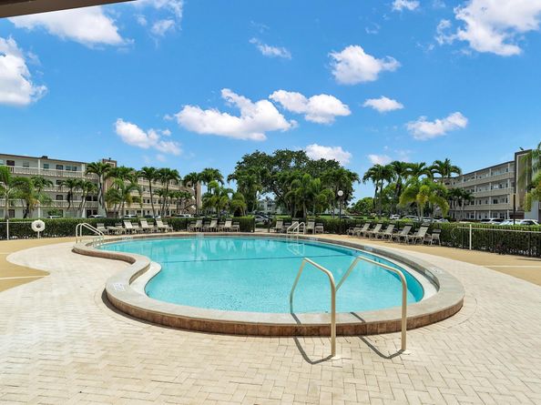 4090 Guildford E E, Boca Raton FL 33434