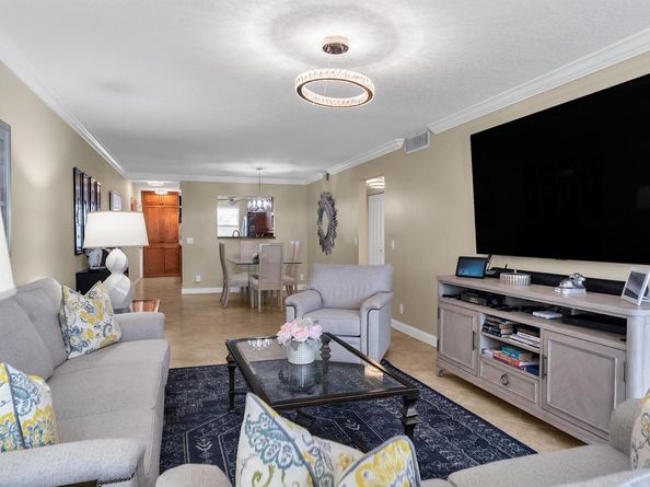 4090 Guildford E E, Boca Raton FL 33434