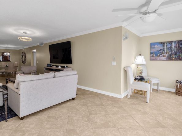 4090 Guildford E E, Boca Raton FL 33434