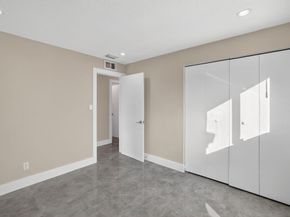 831 NE 58th Street, Oakland Park FL 33334