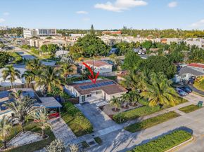 831 NE 58th Street, Oakland Park FL 33334