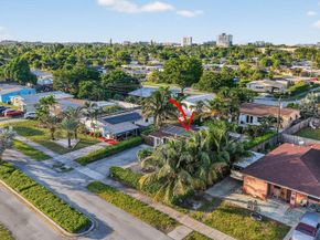 831 NE 58th Street, Oakland Park FL 33334