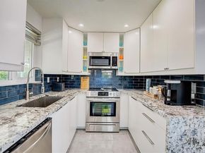 831 NE 58th Street, Oakland Park FL 33334