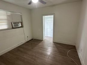 2974 NW 97th St, Miami FL 33147