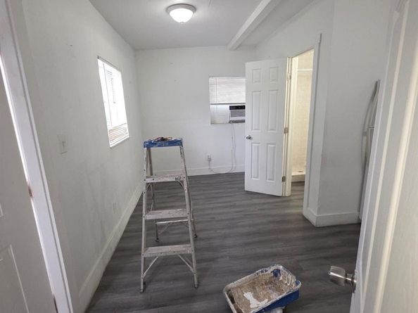 2974 NW 97th St, Miami FL 33147