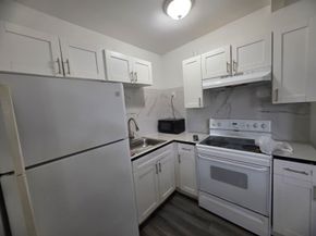 2974 NW 97th St, Miami FL 33147