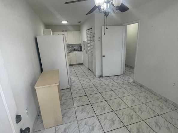 2974 NW 97th St, Miami FL 33147