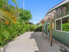 2611 NE 16th Street, Pompano Beach FL 33062