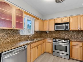 2611 NE 16th Street, Pompano Beach FL 33062