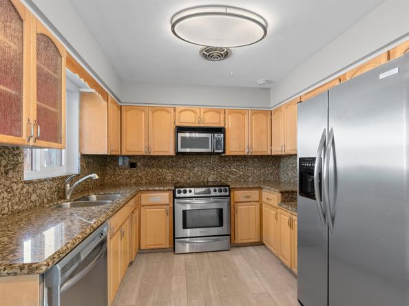 2611 NE 16th Street, Pompano Beach FL 33062