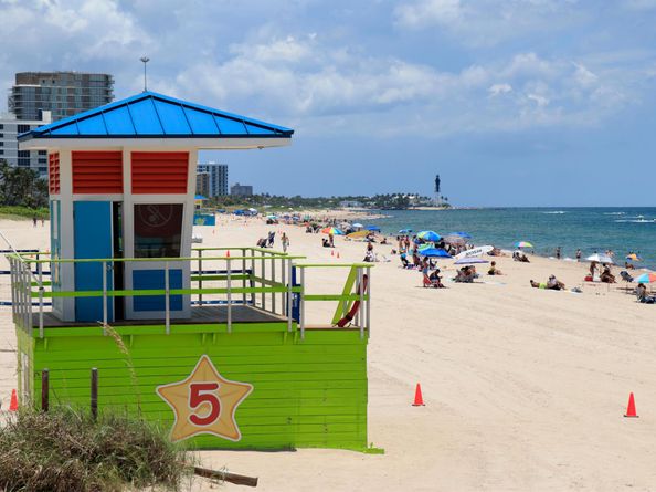 2611 NE 16th Street, Pompano Beach FL 33062