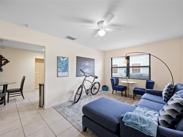 1421 NE 5th Ter, Fort Lauderdale FL 33304