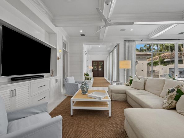 104 Lanitee Circle, Jupiter FL 33458