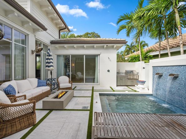 104 Lanitee Circle, Jupiter FL 33458