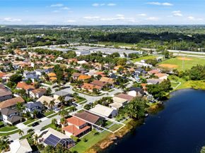 1941 NW 182nd Ter, Pembroke Pines FL 33029