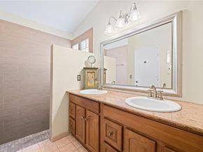 1941 NW 182nd Ter, Pembroke Pines FL 33029