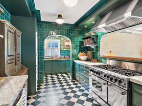 333 Pilgrim Road, West Palm Beach FL 33405