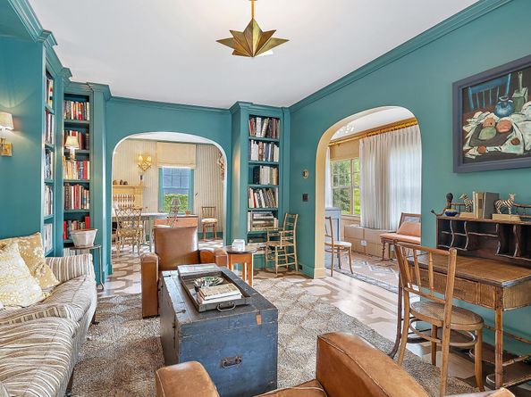 333 Pilgrim Road, West Palm Beach FL 33405