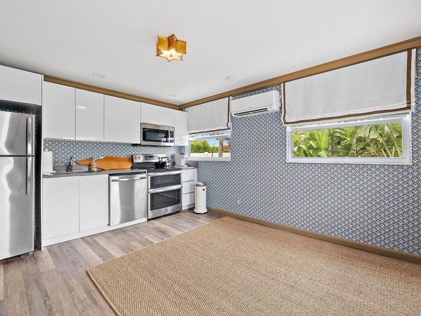 333 Pilgrim Road, West Palm Beach FL 33405