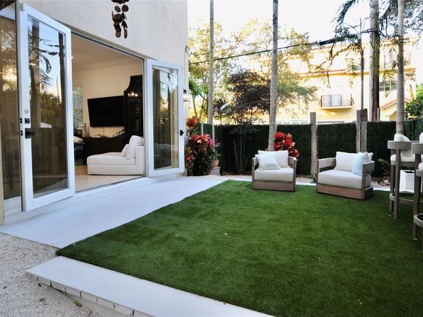 920 SW 8th St, Fort Lauderdale FL 33315