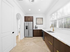 920 SW 8th St, Fort Lauderdale FL 33315