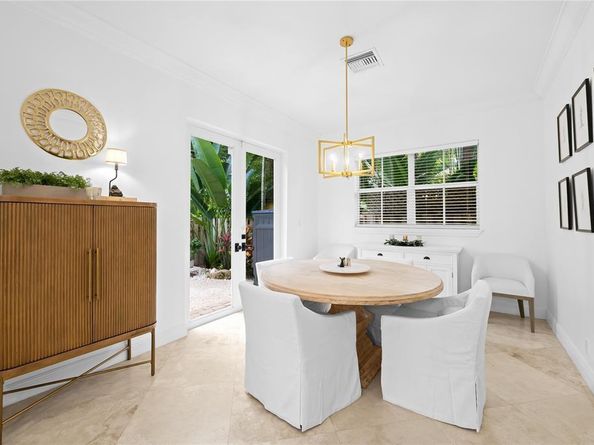 920 SW 8th St, Fort Lauderdale FL 33315