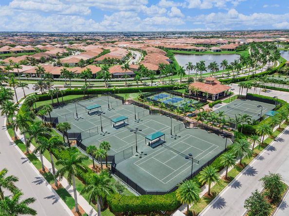 11970 Leon Circle S, Parkland FL 33076