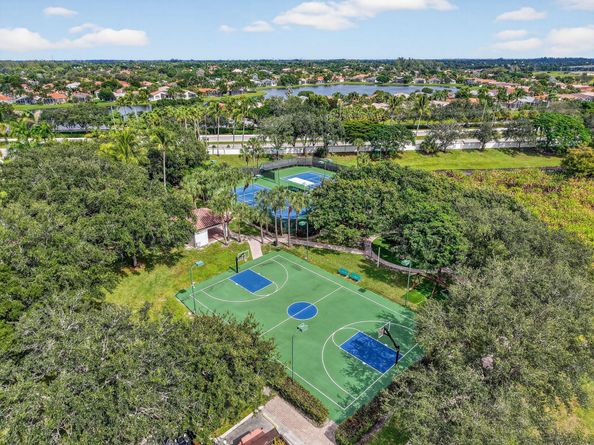 9826 Via Amati, Lake Worth FL 33467