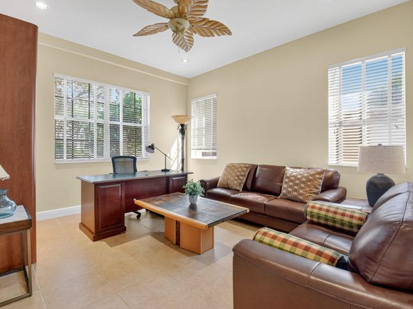 9826 Via Amati, Lake Worth FL 33467