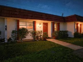 5800 Fernley Drive W 40, West Palm Beach FL 33415