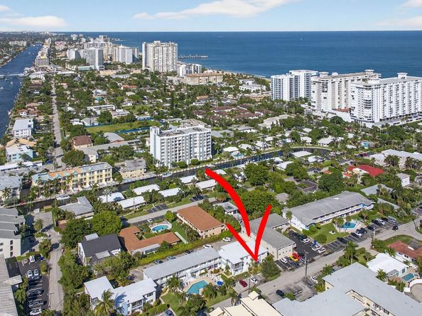3201 SE 12th St C2, Pompano Beach FL 33062
