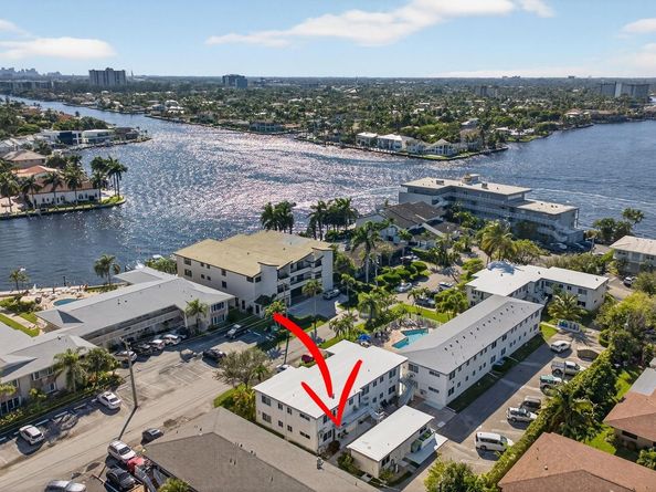 3201 SE 12th St C2, Pompano Beach FL 33062