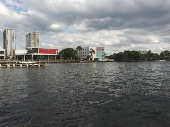 3201 SE 12th St C2, Pompano Beach FL 33062