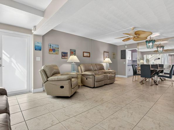 3201 SE 12th St C2, Pompano Beach FL 33062