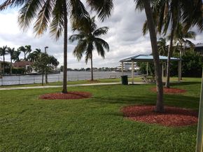 3201 SE 12th St C2, Pompano Beach FL 33062