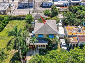 728 Avon Road, West Palm Beach FL 33401