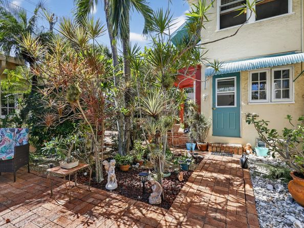 728 Avon Road, West Palm Beach FL 33401