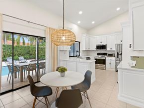 10877 NW 6th St, Coral Springs FL 33071