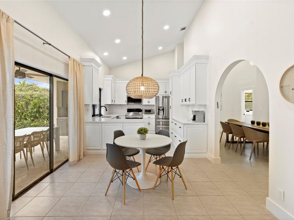 10877 NW 6th St, Coral Springs FL 33071