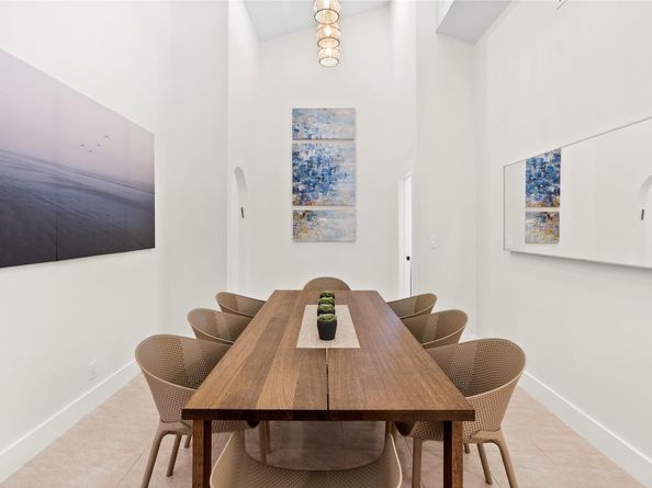 10877 NW 6th St, Coral Springs FL 33071